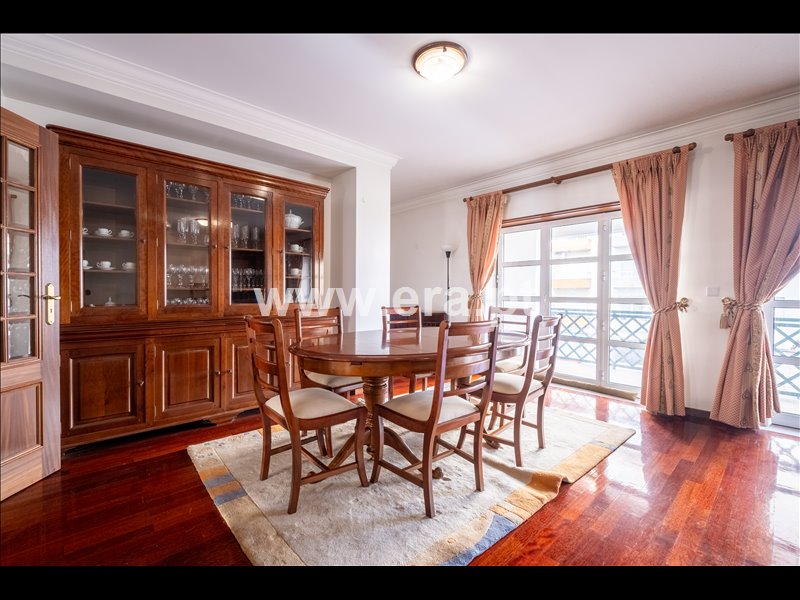 Apartamento T4 à venda em Tomar (São João Baptista) e Santa Maria dos Olivais, Tomar — foto 2