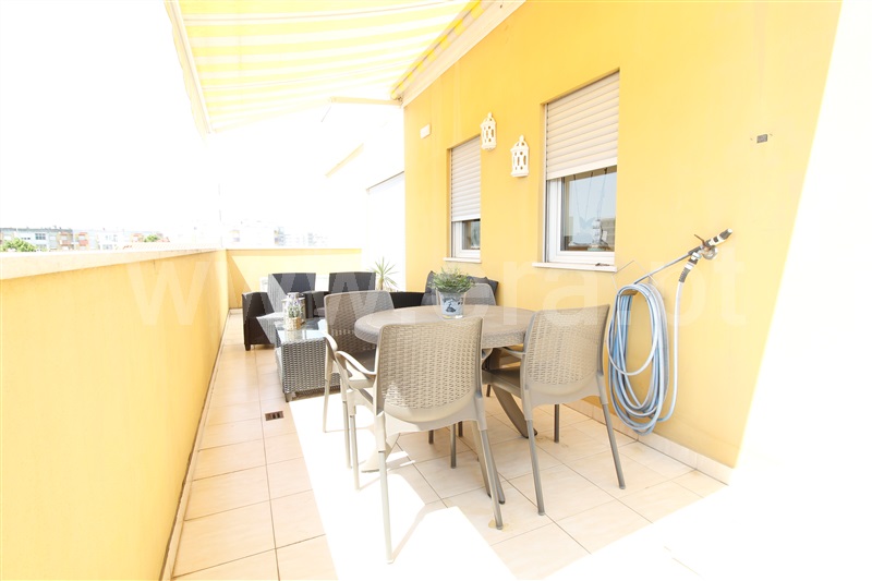 Apartamento T4 / Torres Novas, Torres Novas (Santa Maria, Salvador e Santiago)