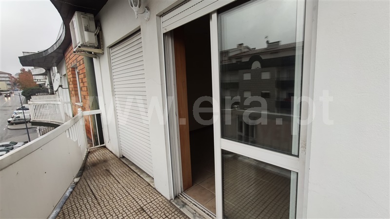 Apartamento T4 / Valpaços, Valpaços e Sanfins