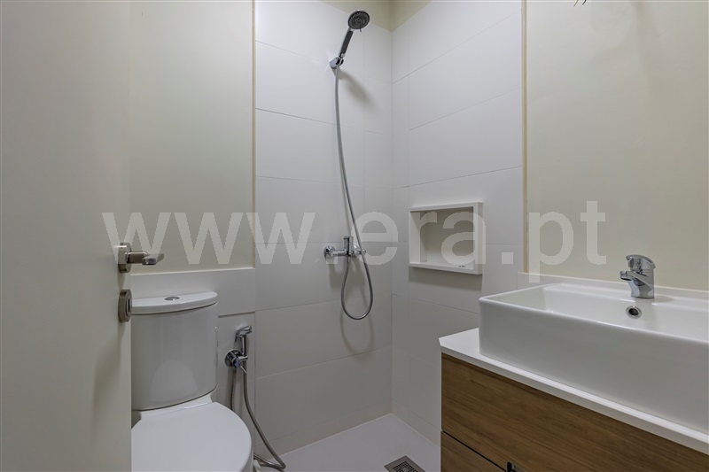 Apartamento T4 Vila Nova de Gaia, Avenida República - 1295020 - 9