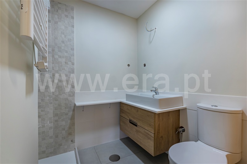 Apartamento T4 Vila Nova de Gaia, Avenida República - 1295020 - 13