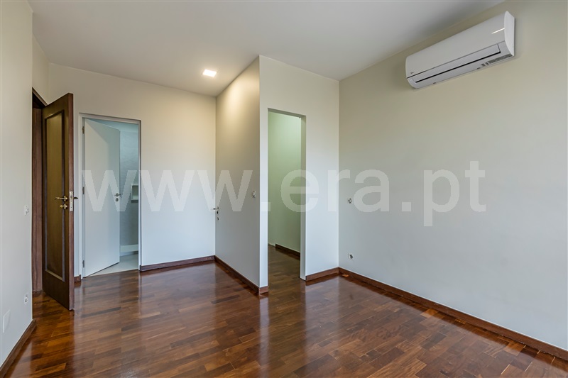 Apartamento T4 Vila Nova de Gaia, Avenida República - 1295020 - 20