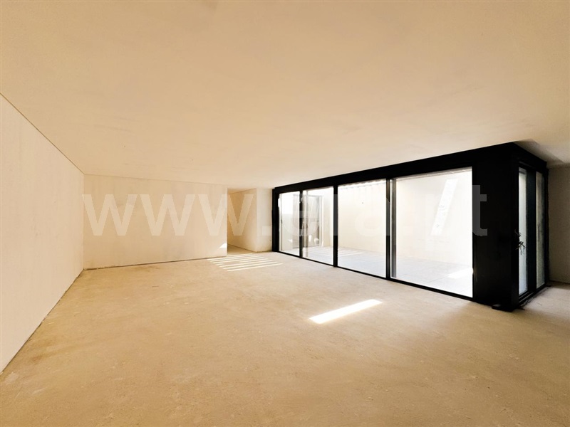 Apartamento T4 à venda em Mafamude e Vilar do Paraíso, Vila Nova de Gaia — foto 7