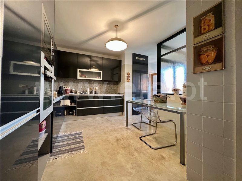 Apartamento T4 / Vila Nova de Gaia, Santa Marinha e São Pedro da Afurada
