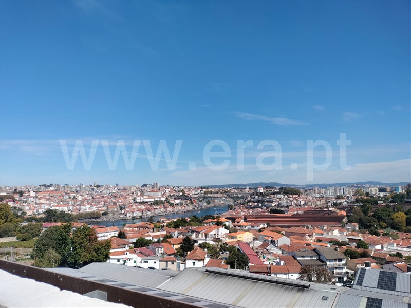 Apartamento T4 / Vila Nova de Gaia, Santa Marinha e São Pedro da Afurada
