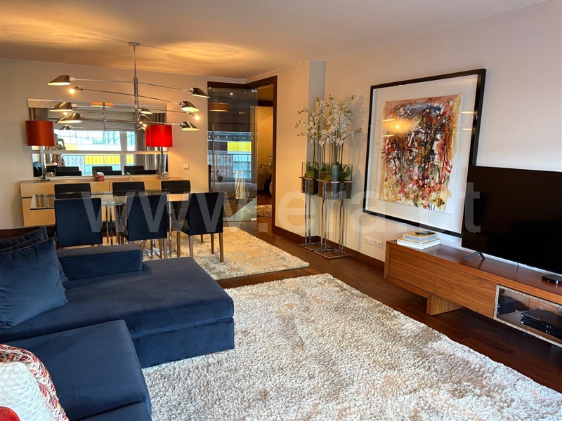 Apartamento T4 / Vila Nova de Gaia, Santa Marinha e São Pedro da Afurada