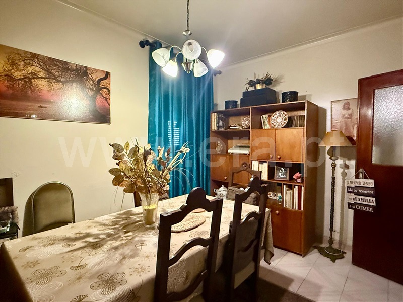 Apartamento T5 / Barreiro, Verderena / Pólis