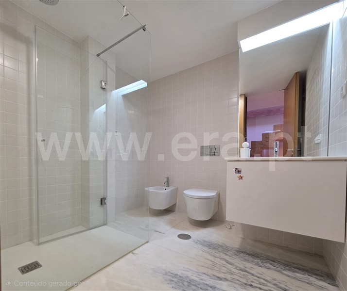 Apartamento T5 à venda em Celas, Vinhais — foto 8