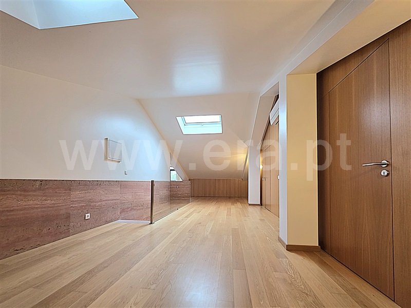 Apartamento T5 à venda em Celas, Vinhais — foto 15