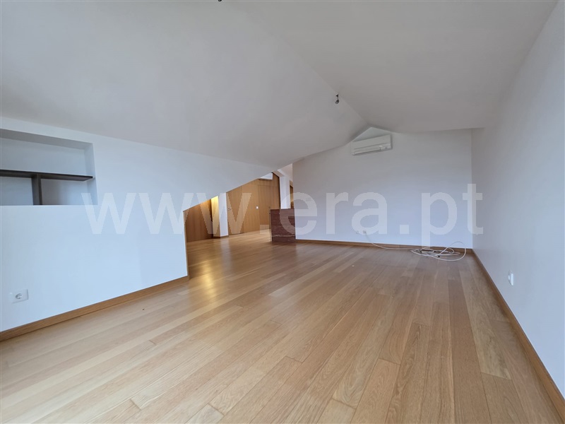 Apartamento T5 à venda em Celas, Vinhais — foto 16