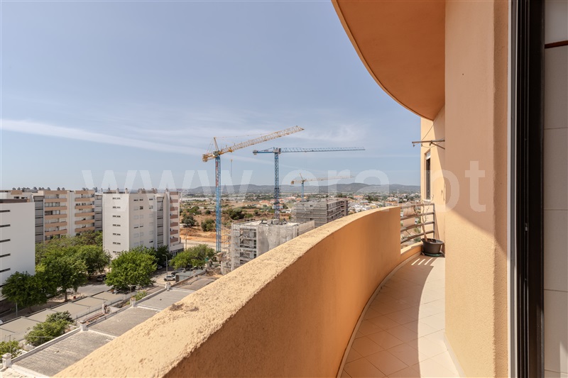 Apartamento T5 à venda em Faro (Sé e São Pedro), Faro — foto 13