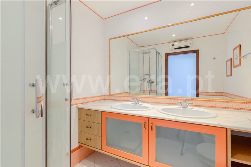 Apartamento T5 à venda em Faro (Sé e São Pedro), Faro — foto 15