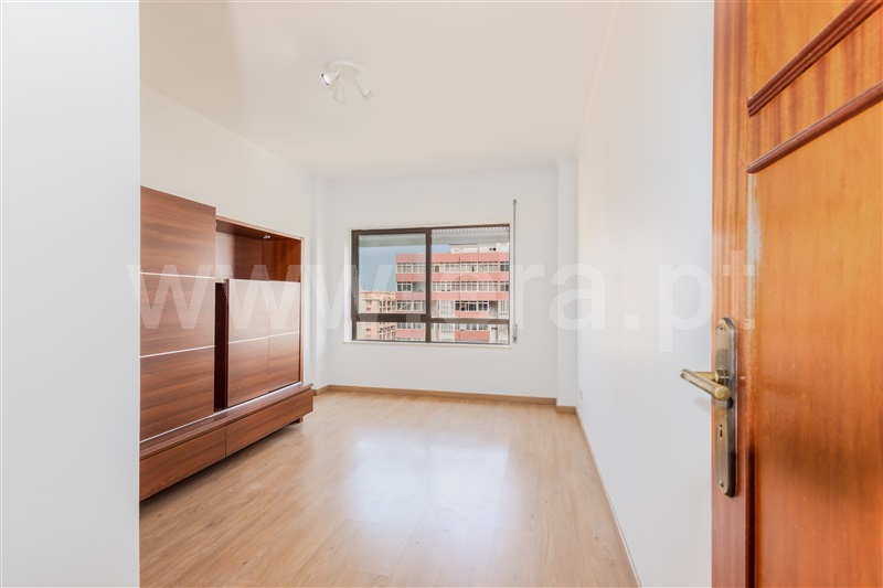 Apartamento T5 à venda em Faro (Sé e São Pedro), Faro — foto 16