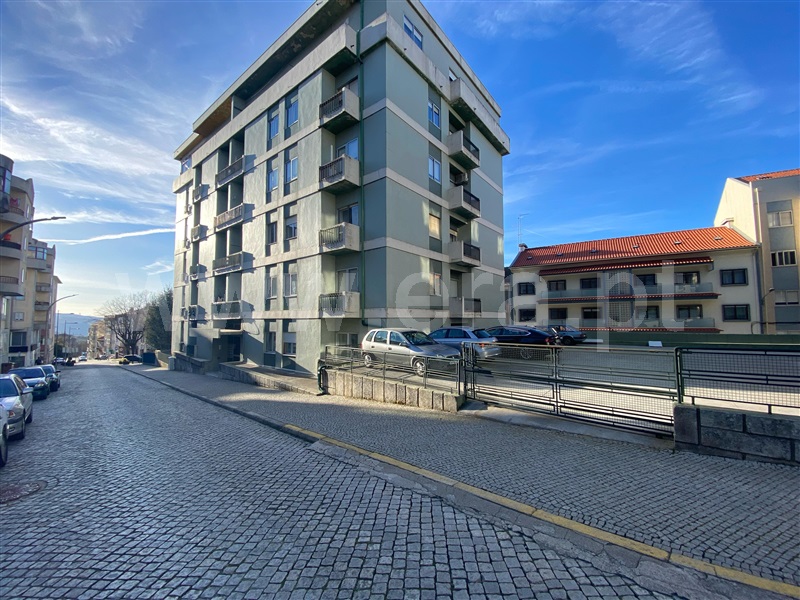 Apartamento T5 / Guarda, Guarda