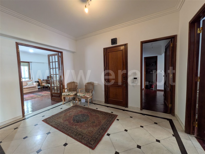 Apartamento T5 à venda em Alvalade, Lisboa — foto 2
