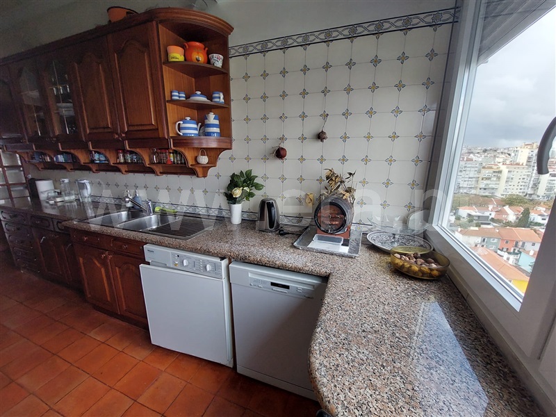 Apartamento T5 à venda em Benfica, Lisboa — foto 3