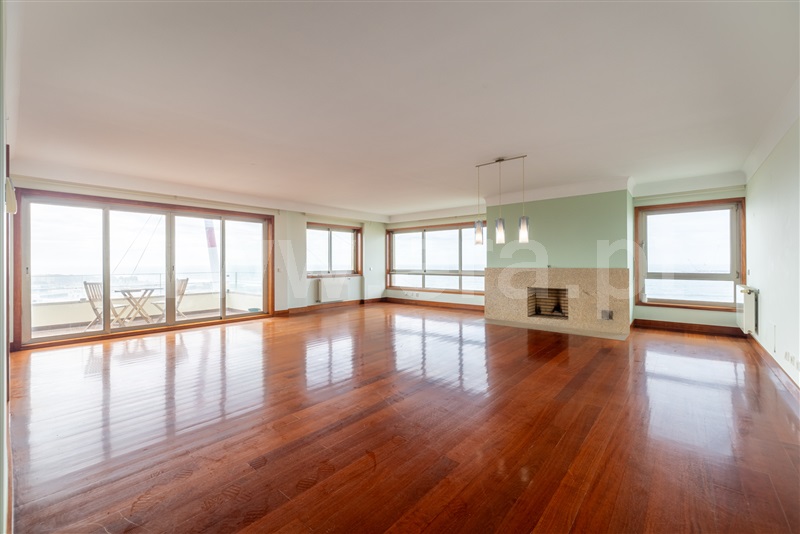 Apartamento T5 / Matosinhos, Matosinhos Sul