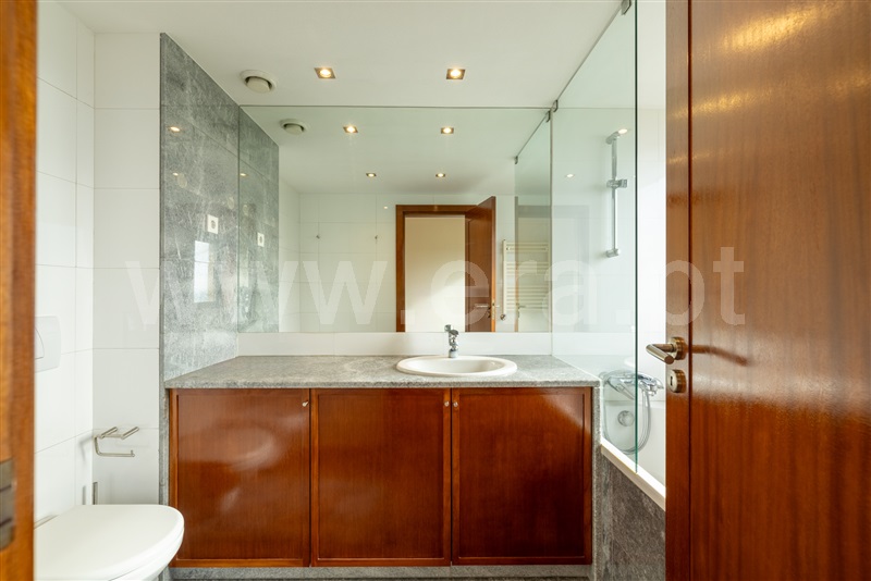 Apartamento T5 com Vista Mar Matosinhos, Matosinhos Sul - 1365004 - 38