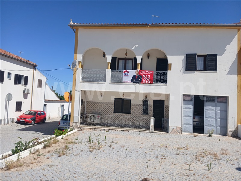 Apartamento T5 / Nisa, Alpalhão