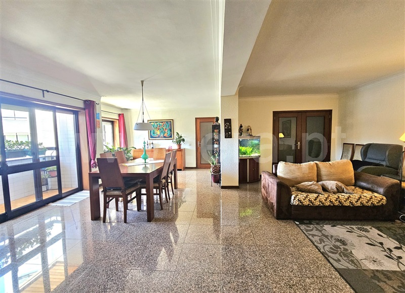 Apartamento T5 à venda em Avenida República, Vila Nova de Gaia — foto 12