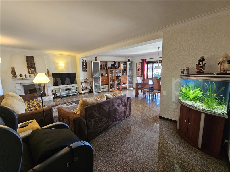 Apartamento T5 à venda em Avenida República, Vila Nova de Gaia — foto 17