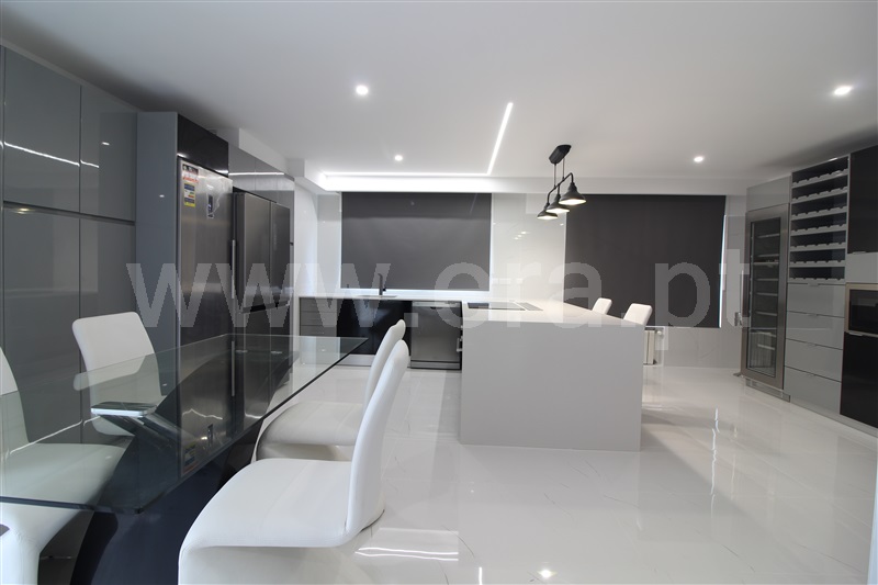Apartamento T5 / Vila Nova de Gaia, Santa Marinha e São Pedro da Afurada
