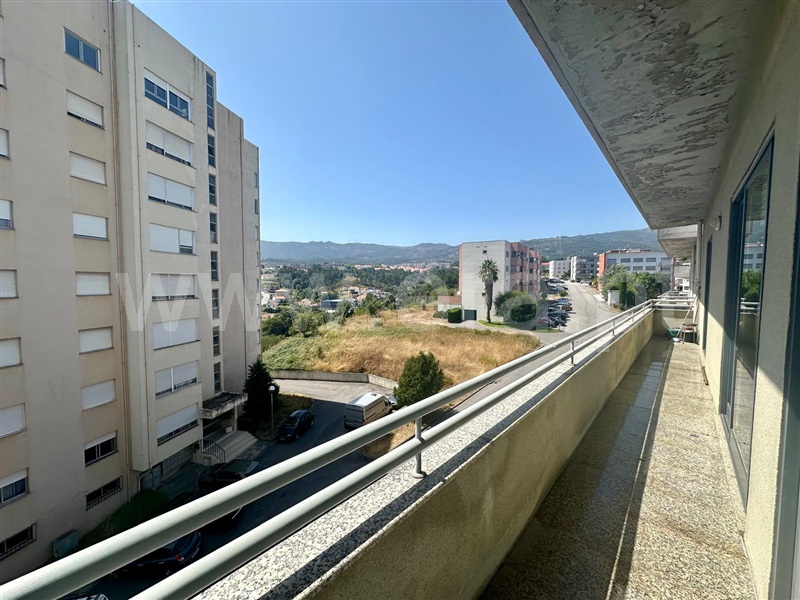 Apartamento T5 à venda em Lordelo, Vila Real — foto 11
