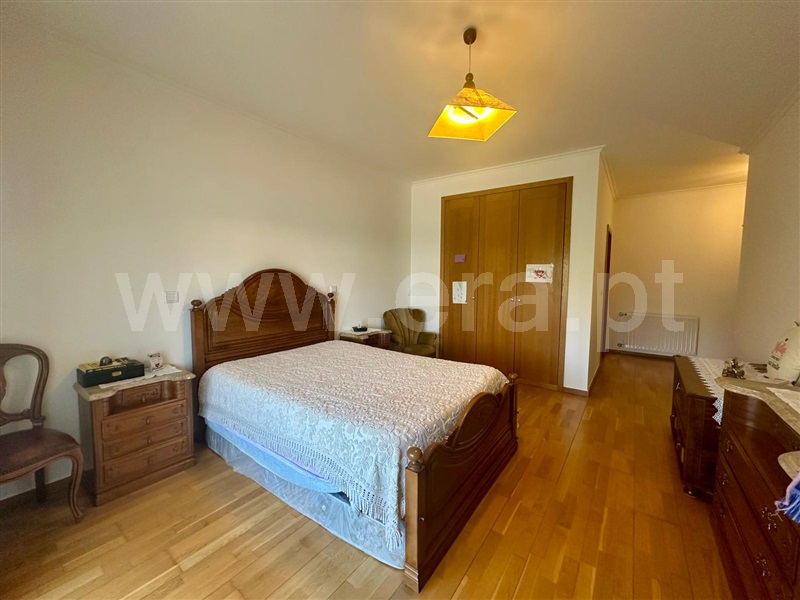 Apartamento T5 à venda em Lordelo, Vila Real — foto 16