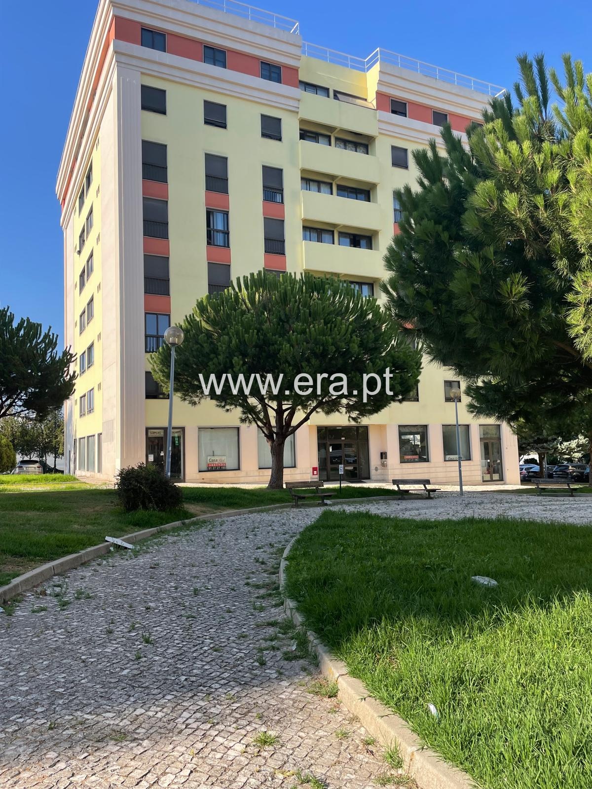 Apartamento T6 / Odivelas, Odivelas