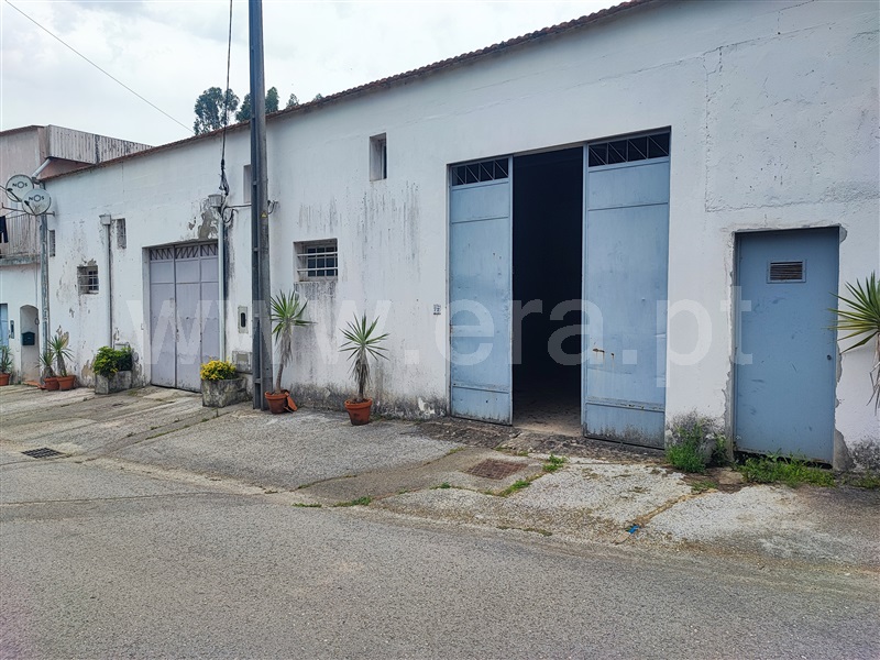 Armazém / Coimbra, SÃO FACUNDO