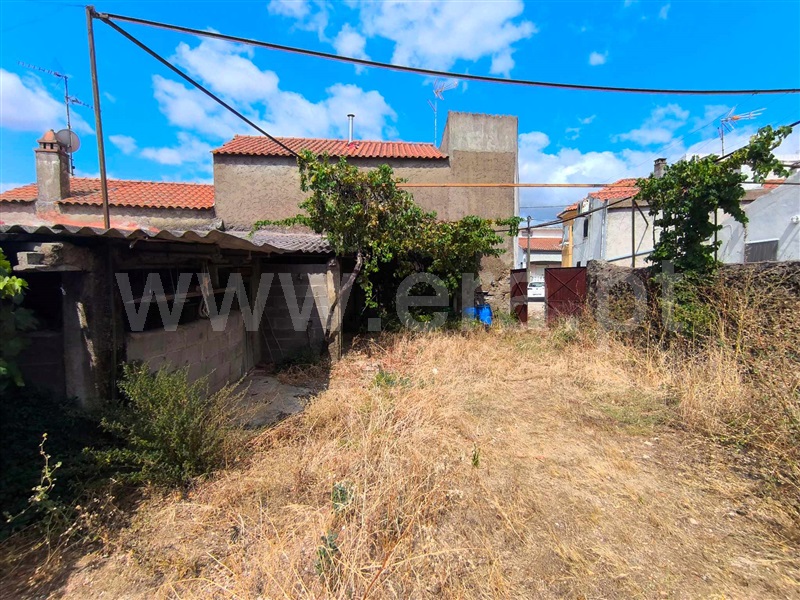 Armazém / Idanha-a-Nova, Zebreira