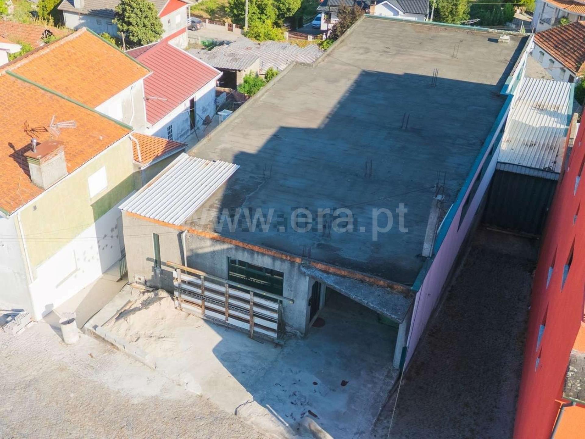 Land for sale in Paredes, Portugal — €130,000
