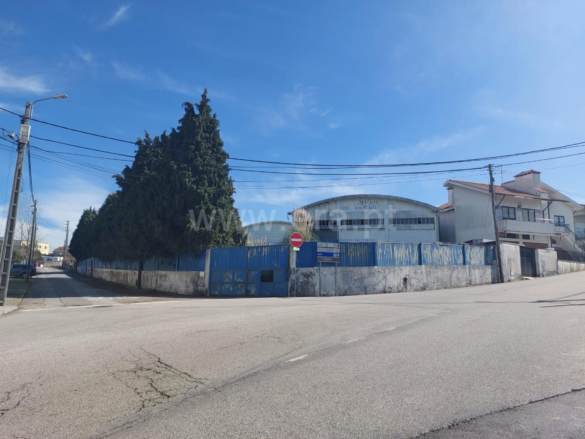 Armazém / Santa Maria da Feira, Santa Maria de Lamas