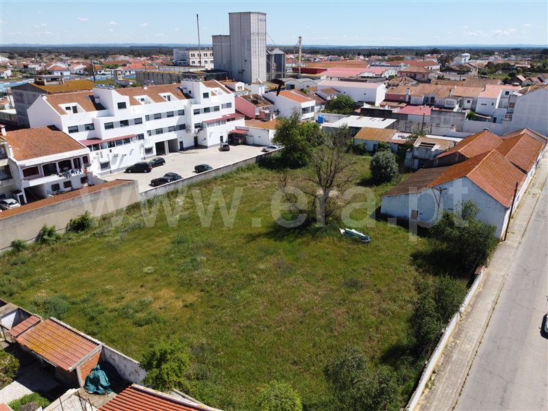 Armazém / Santiago do Cacém, Ermidas-Sado