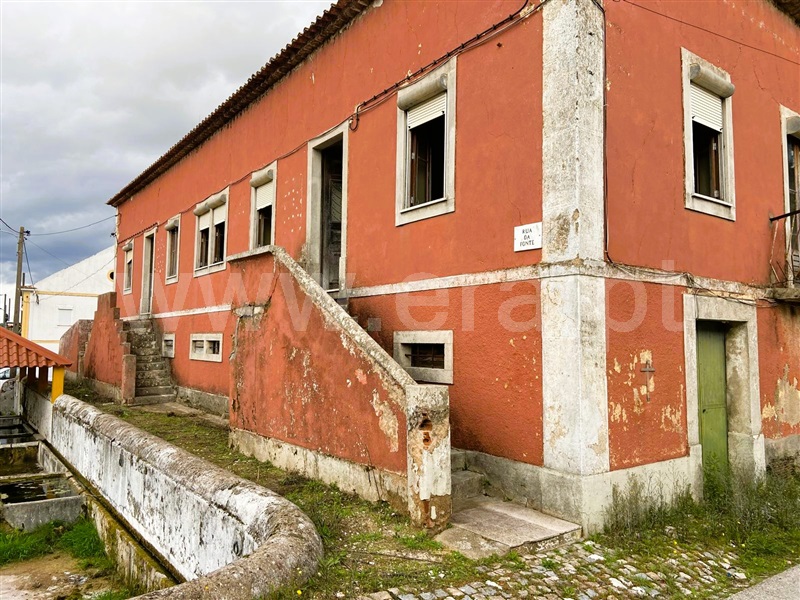 Armazém / Torres Novas, Olaia e Paço