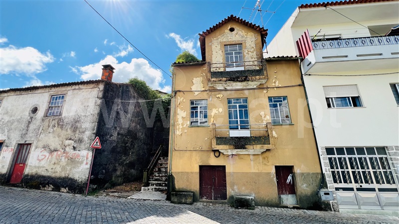 Casa Senhorial  Gouveia, Vila Nova de Tazem - 1383762 - 60