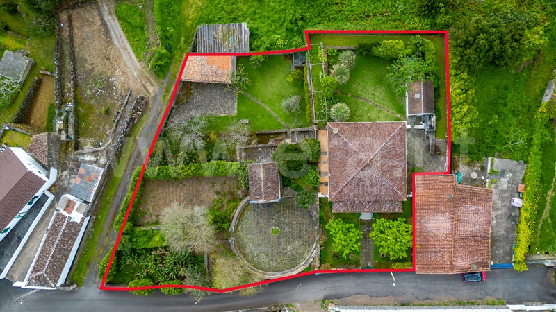 Casa Senhorial T4 com Jardim Angra do Heroísmo, Angra (São Pedro) - 1368626 - 4