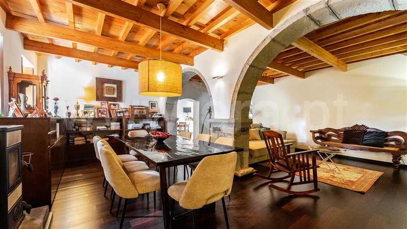 Casa Senhorial T4 com Jardim Angra do Heroísmo, Angra (São Pedro) - 1368626 - 23