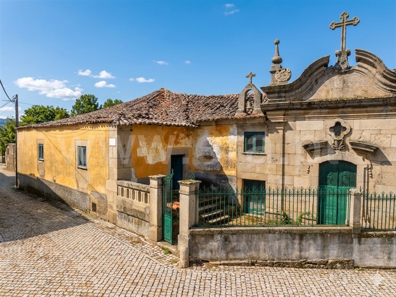 Casa Senhorial T7 / Vila Nova de Foz Coa, Sebadelhe