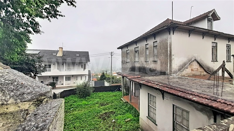 Casa Senhorial T8 / Lousada, Torno