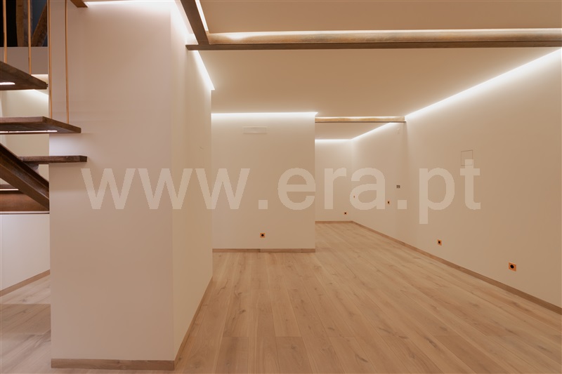 Duplex T1 com Piscina Lisboa, Estrela - 1306196 - 13
