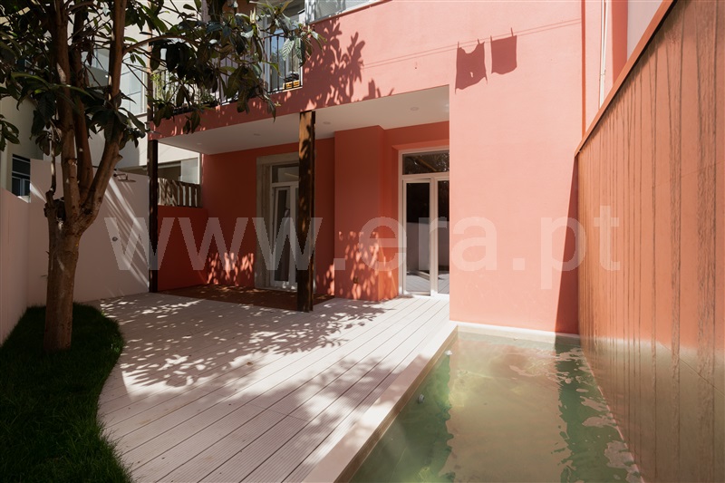 Duplex T1 / Lisboa, Estrela