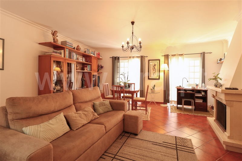 Apartamento T2 à venda em Alenquer (Santo Estêvão e Triana), Alenquer — foto 2