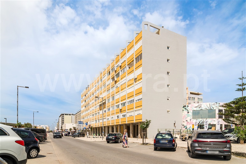 Duplex T2 / Almada, Costa de Caparica