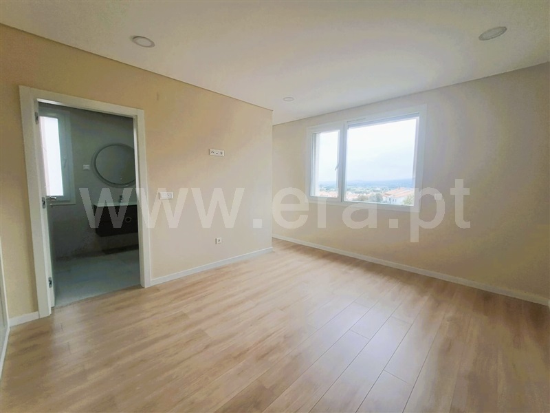 Duplex T2 Covilhã, Covilhã e Canhoso - 1505668 - 9