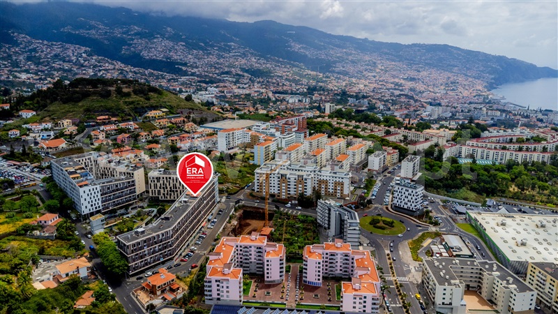 Duplex T2 / Funchal, Amparo