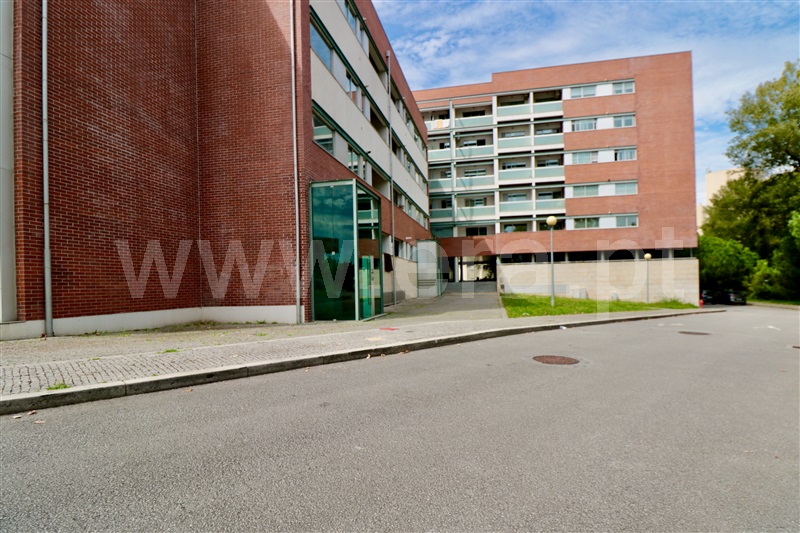 Apartamento T2 à venda em Pedrouços, Maia — foto 2