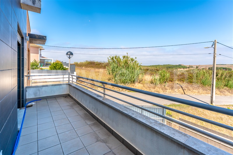 Apartamento T2 à venda em São Pedro da Cadeira, Torres Vedras — foto 10