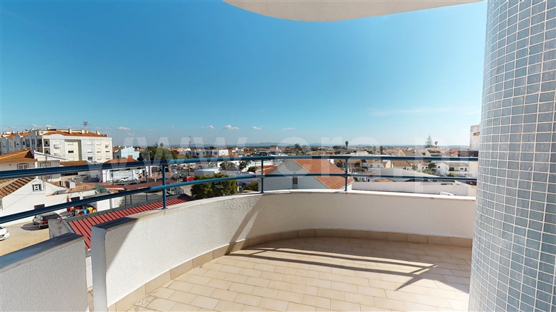 Duplex T3 com Terraço Almada, Palhais - 1511888 - 4