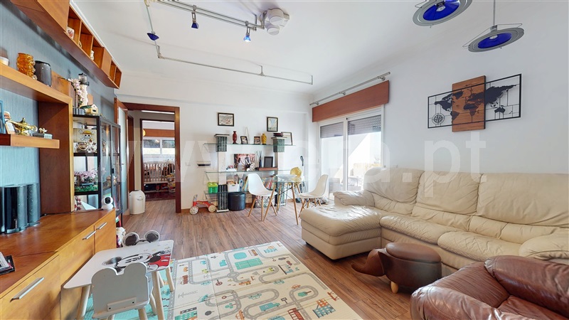 Duplex T3 com Terraço Almada, Palhais - 1511888 - 10